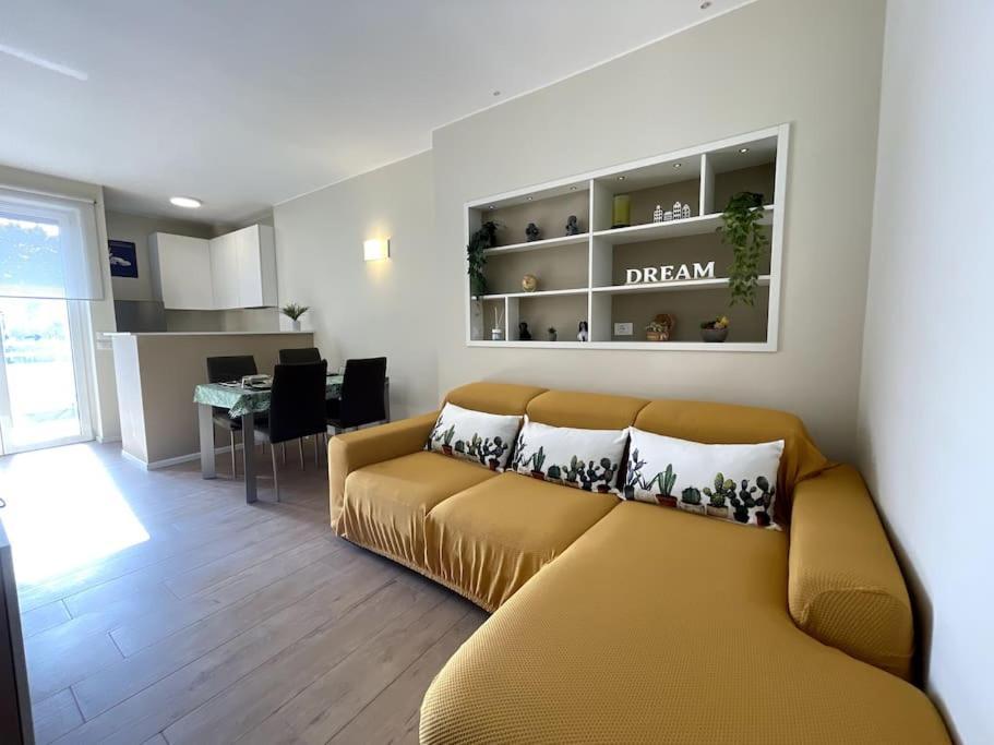 Elegante Appartamento Milano Linate Exterior photo